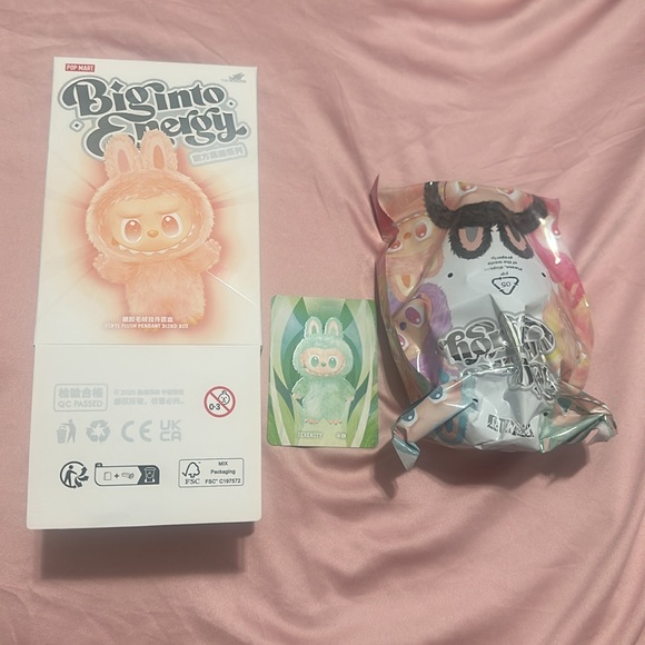 Labubu Big into Energy Labubu Serenity - Picture 2 of 8